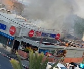 فيديو: أضرار جسيمة اثر حريق داخل سوبرماركت جنوب يافا